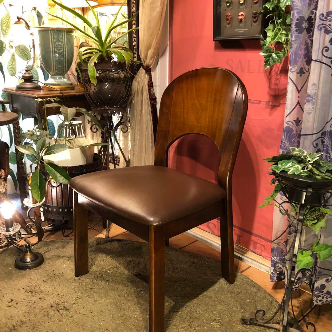 L１　ヴィンテージ ラウンドバック　ソリッドチェア