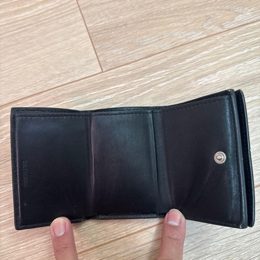 balenciaga 三つ折り　財布　ミニウォレット　lv 正規 gucci