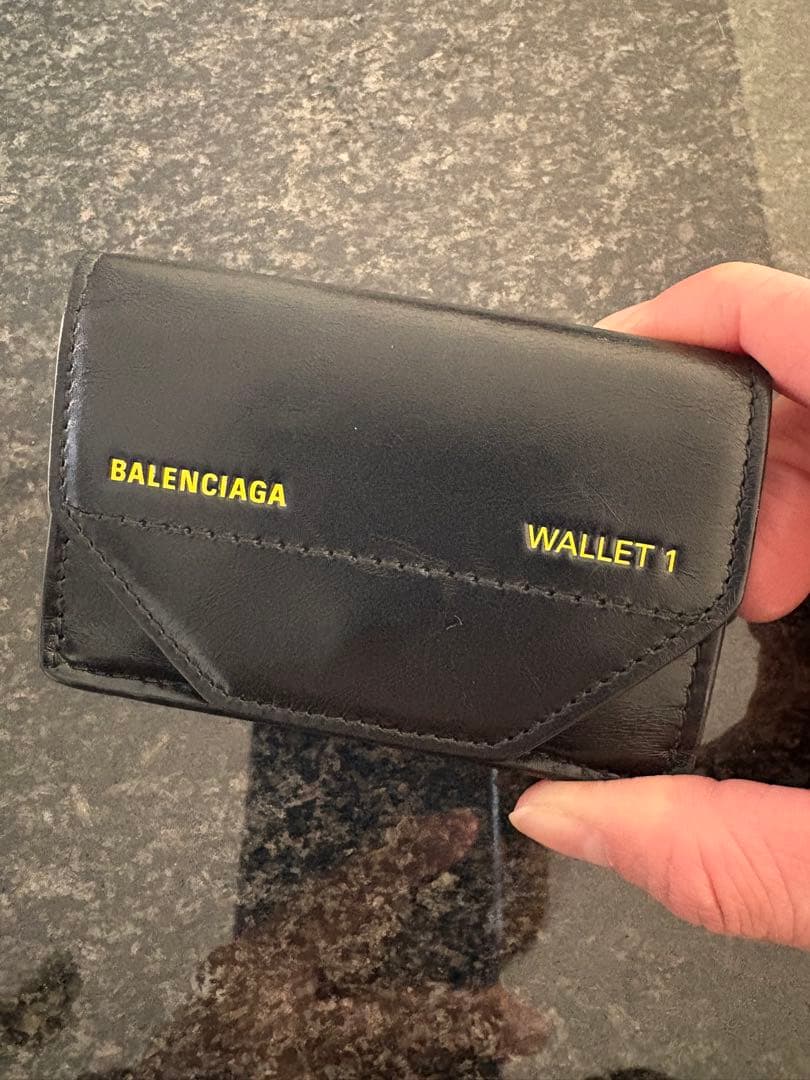 BALENCIAGA WALLET 1 ブラック三つ折り財布