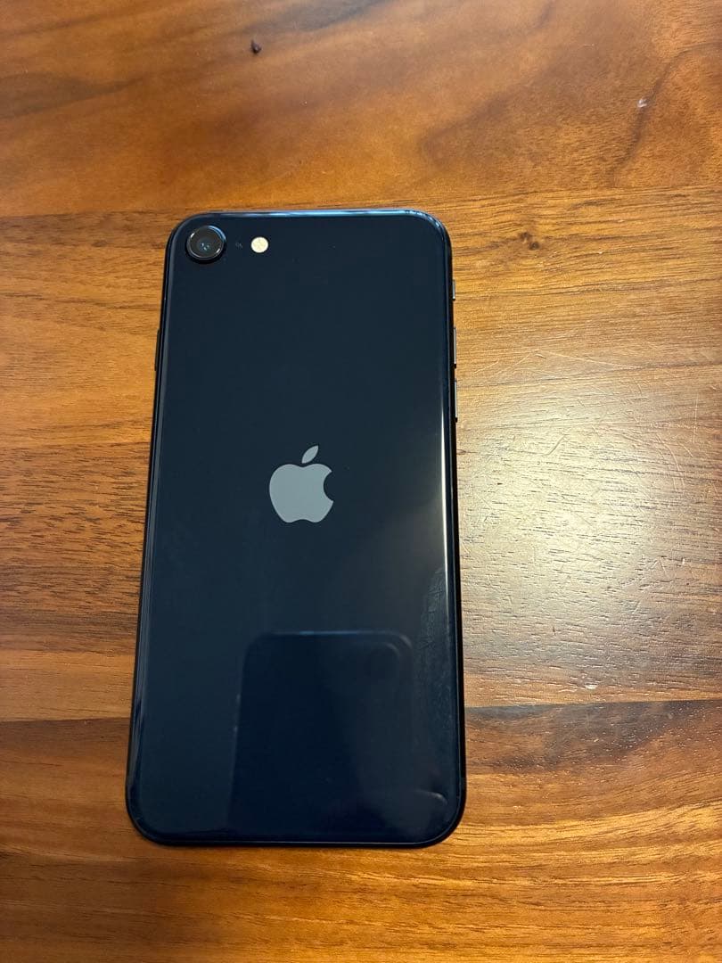 Apple iPhone SE3本体64G