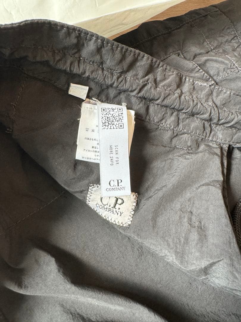 即完売　CPカンパニー FLATT ナイロン カーゴパンツ