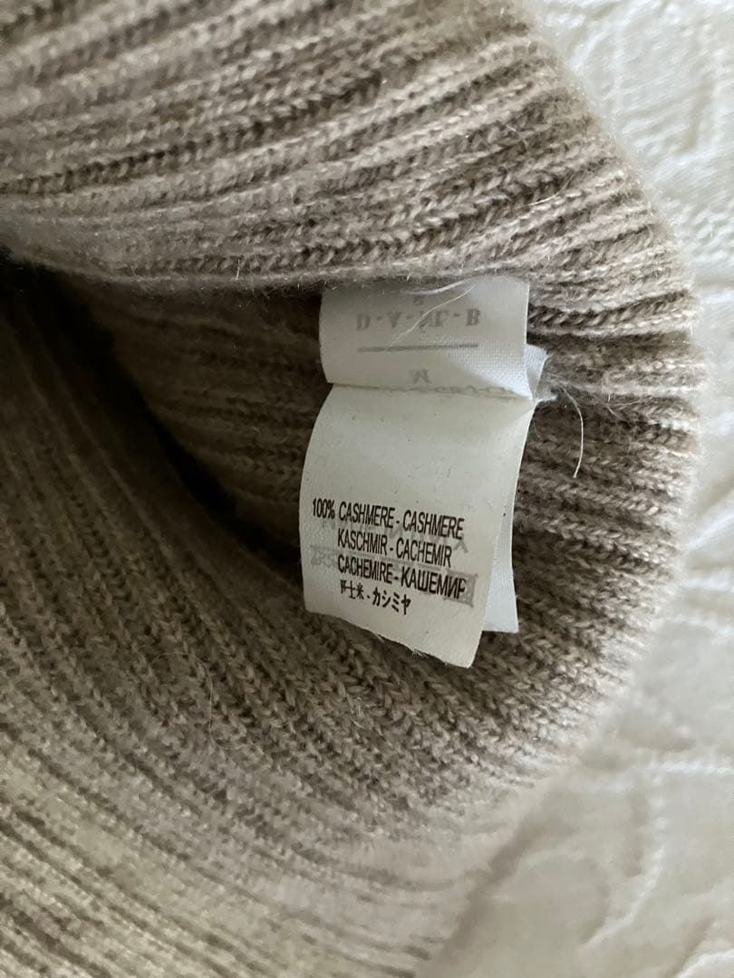 BRUNELLO CUCINELLI グレージュファーニット