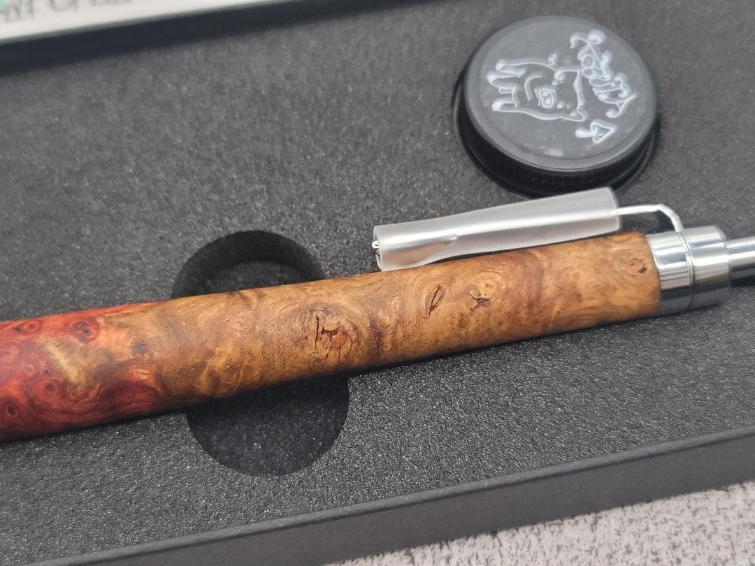 新品　こぶた工房　極上+花梨瘤　紅白　シャープペンシル0.5