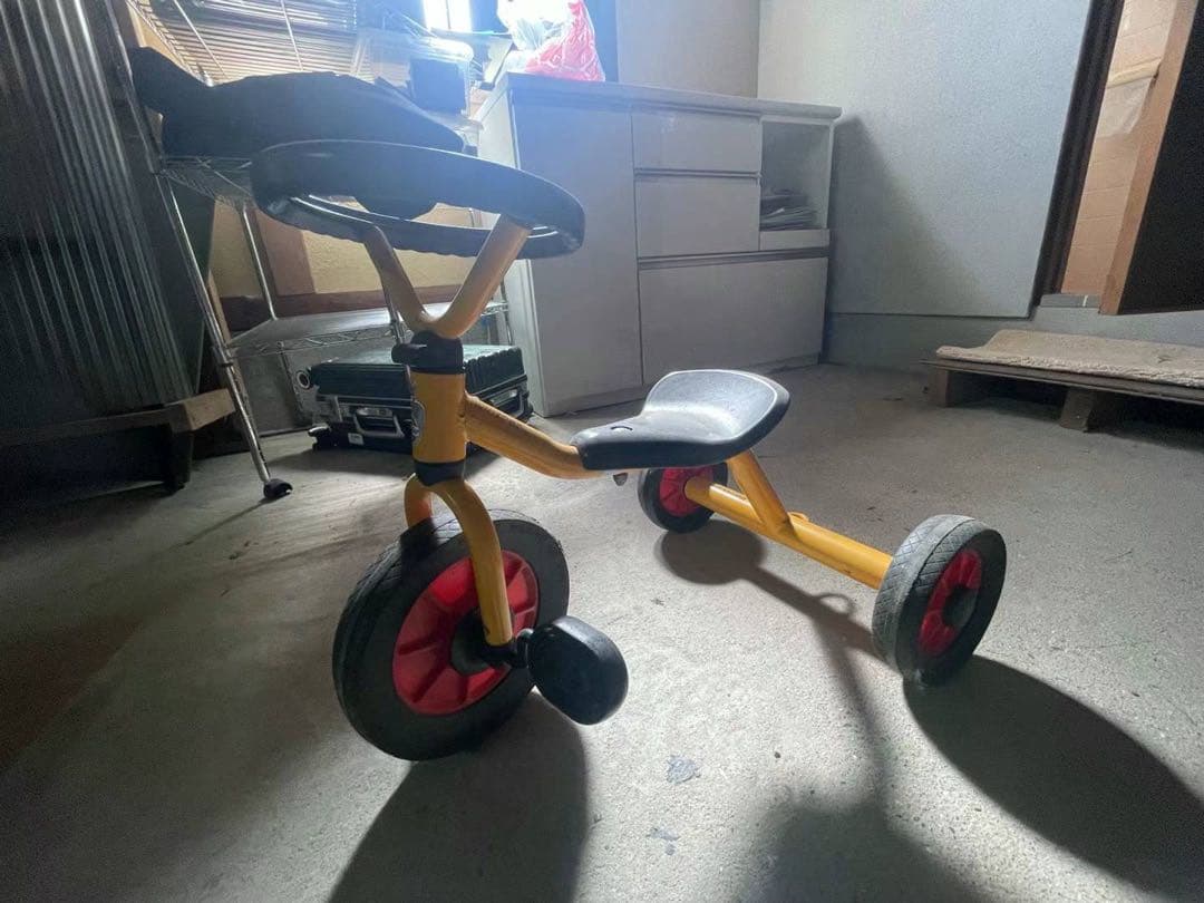 ボーネルンド三輪車　知育玩具　自転車　バイク