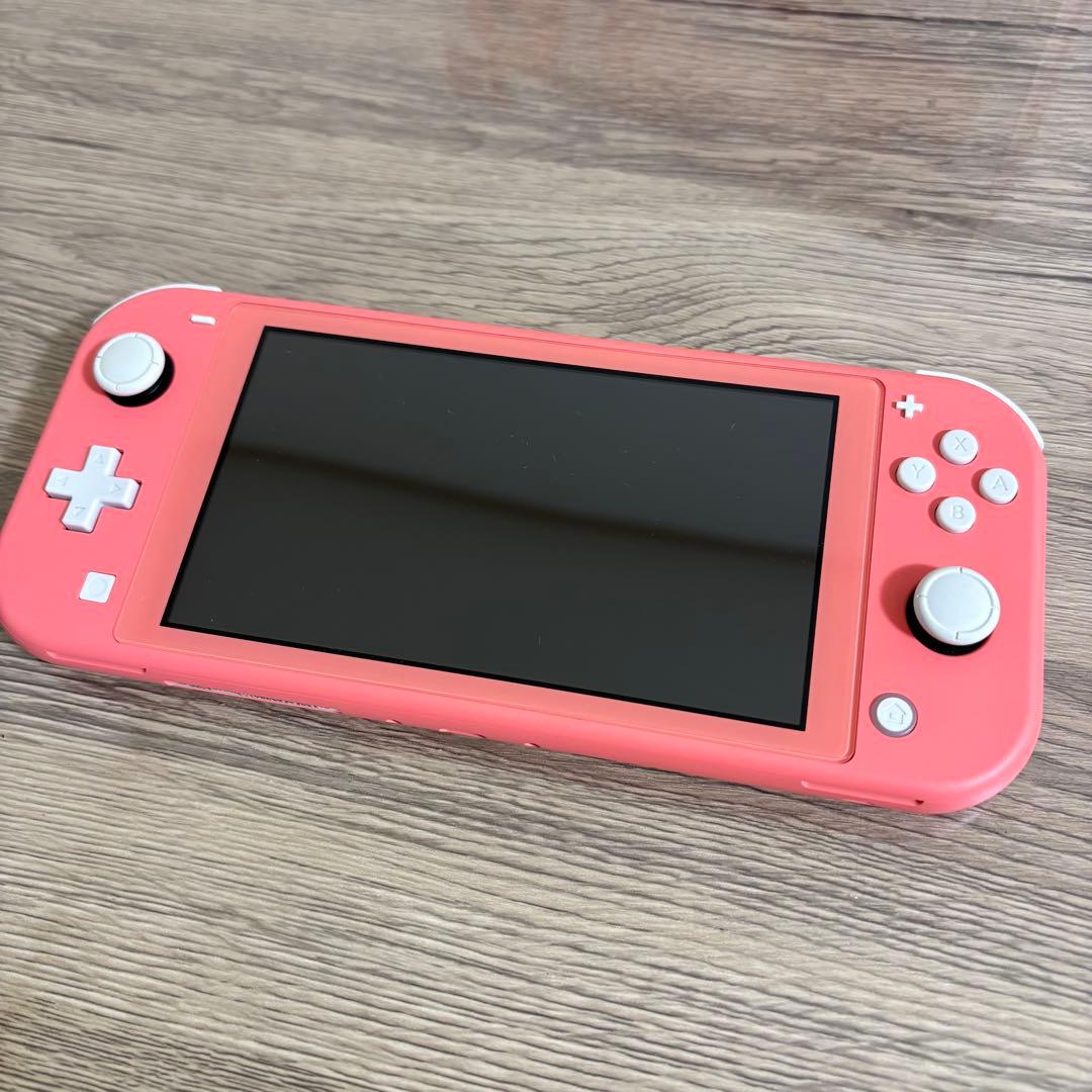 美品　Switch Lite コーラル　ケース付き