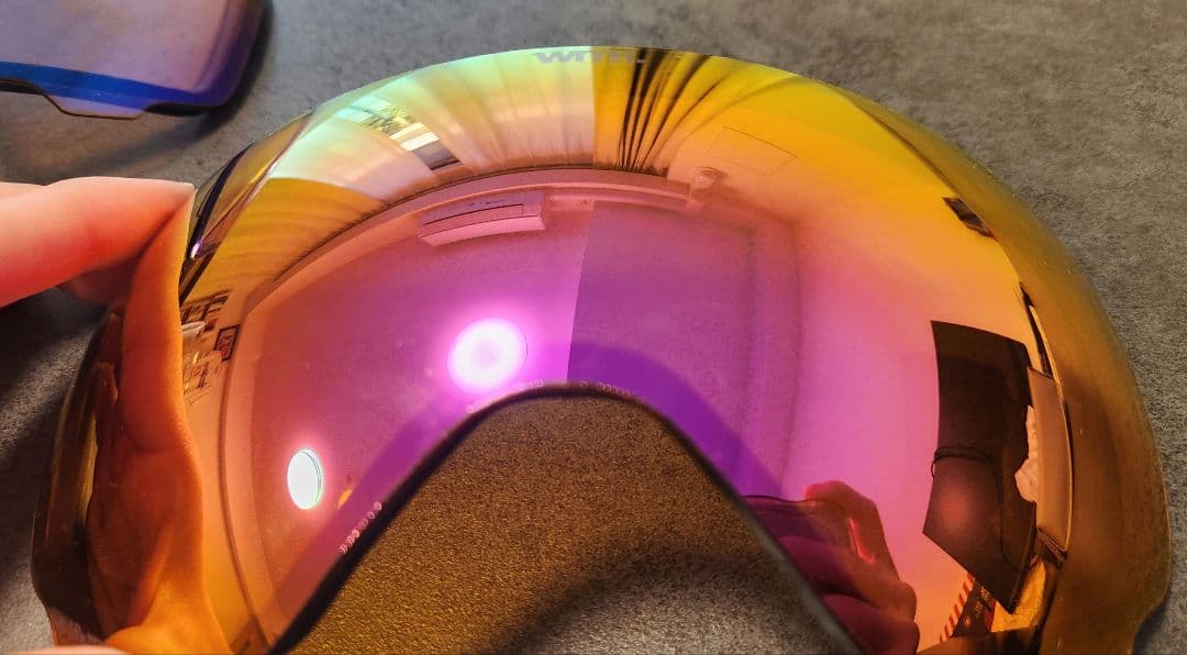 anon wm1 スノーゴーグル　マグネット式　予備レンズ付き