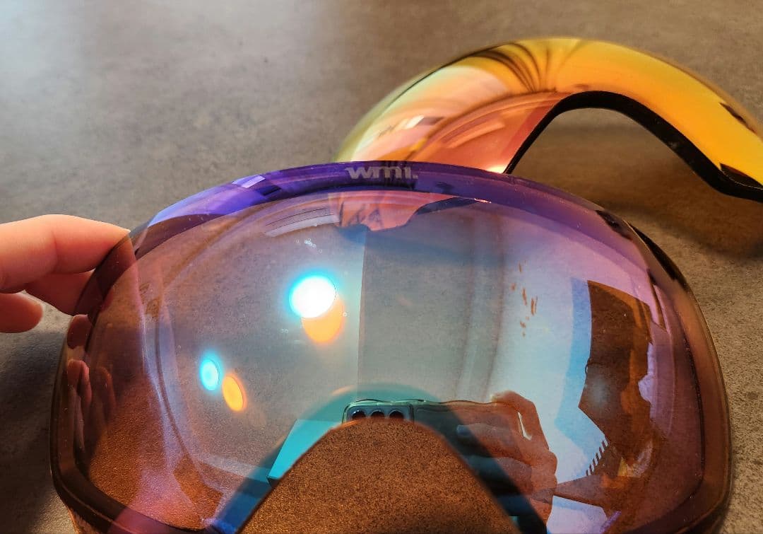 anon wm1 スノーゴーグル　マグネット式　予備レンズ付き