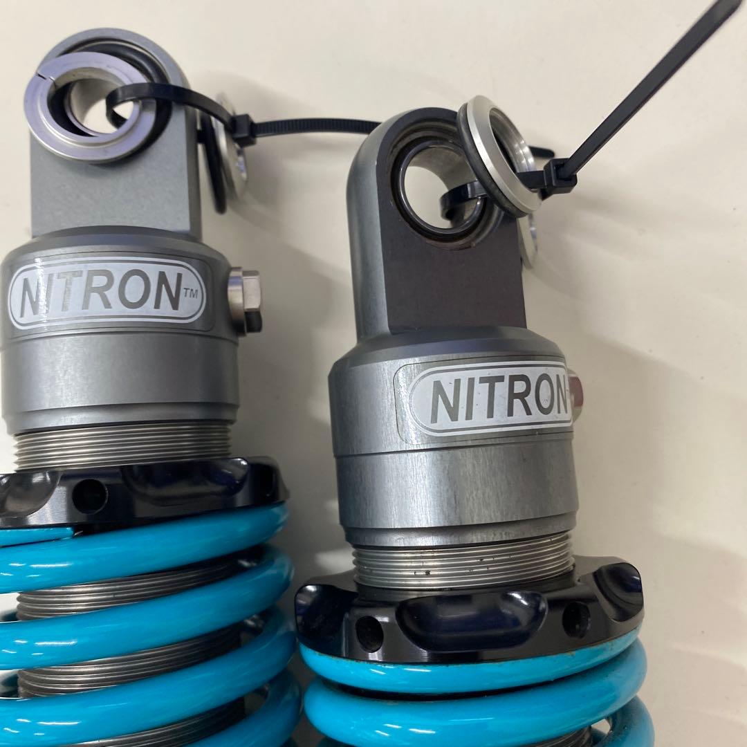 ナイトロン トライアンフ スピードツイン ローダウンサス