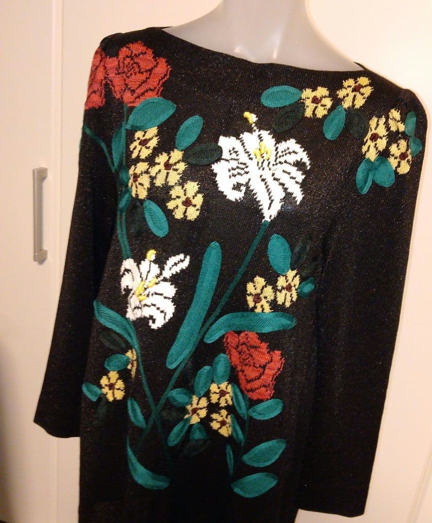 ★斎藤都世子★サイトウトヨコ★ニット★チュニック★刺繍★