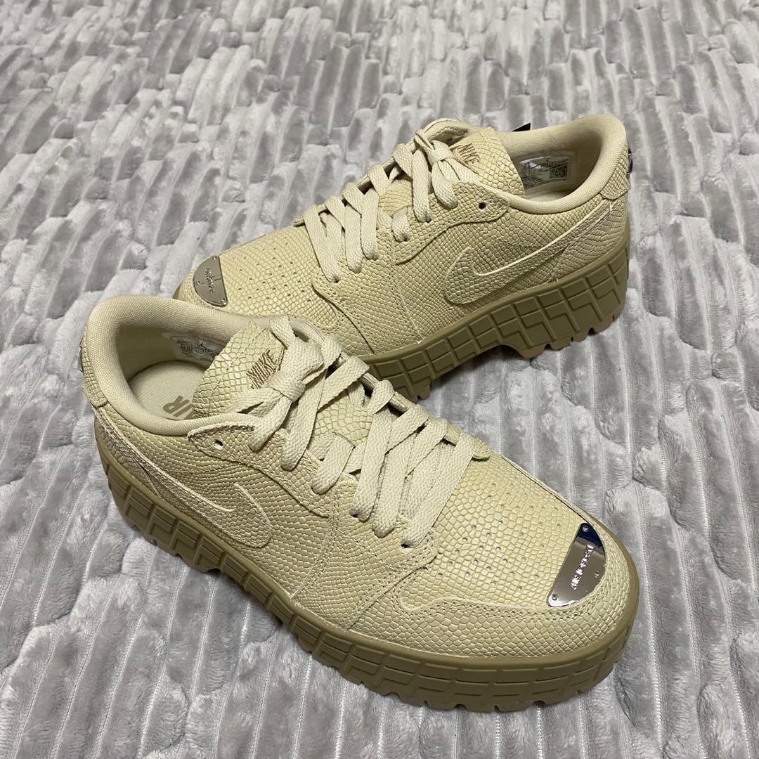 新品 ナイキ ウィメンズ エアジョーダン1 ブルックリン ロー 24.0㎝