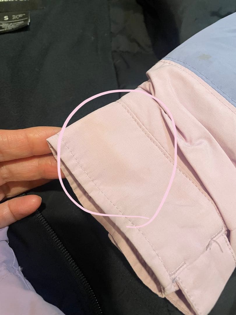 nico様　BURTON キッズウェア上下セット　130センチ