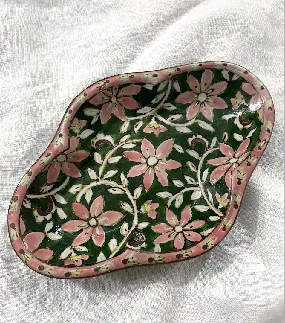 ヒヅミ峠舎　オーバル変形小皿　やちむん