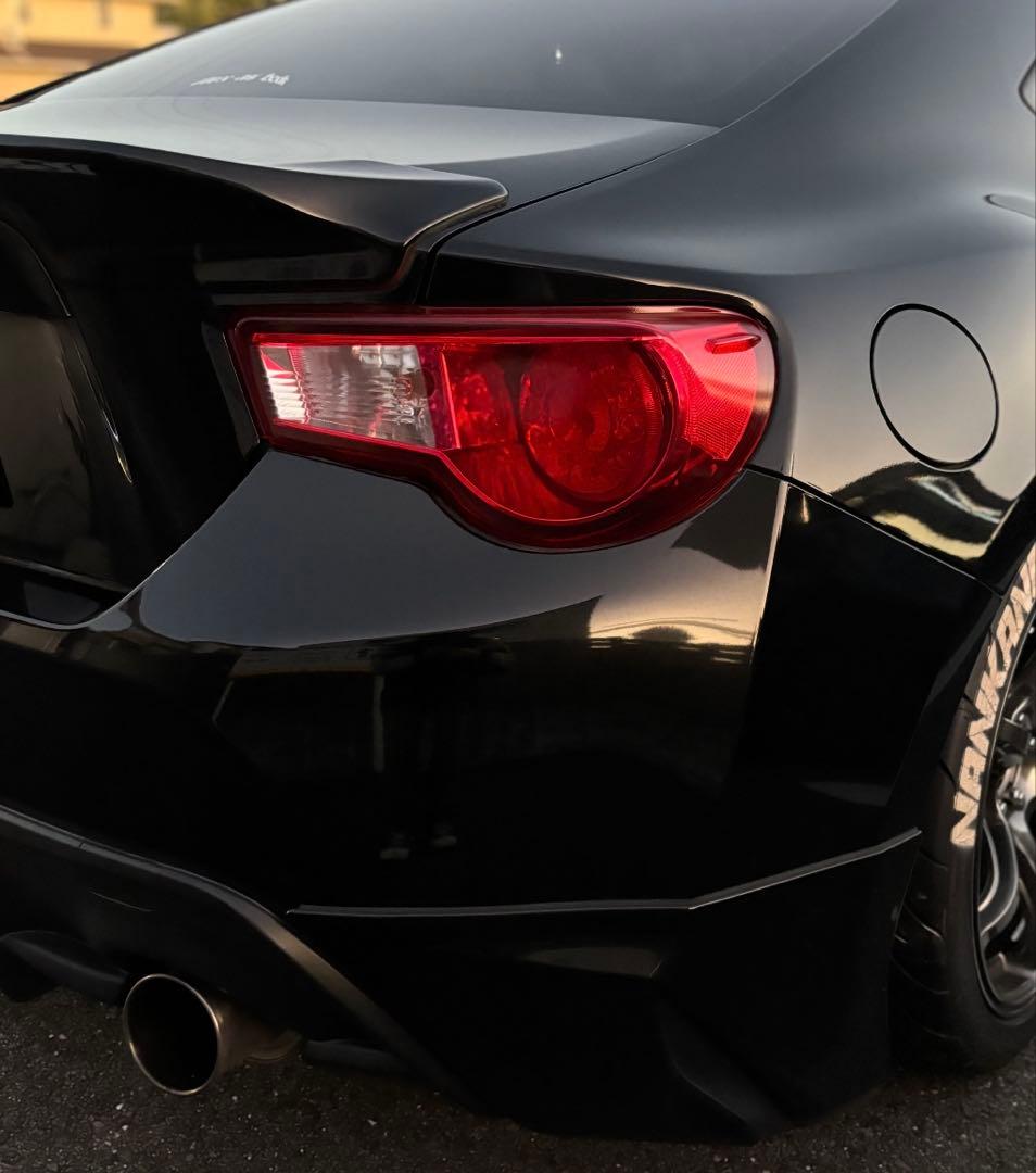 86 BRZ 前期テールランプ　レッド塗装