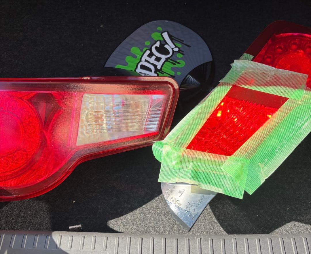 86 BRZ 前期テールランプ　レッド塗装