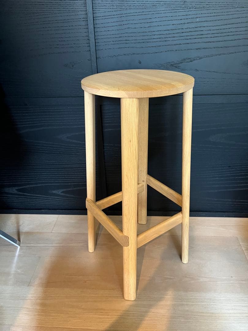 カリモクニュースタンダード