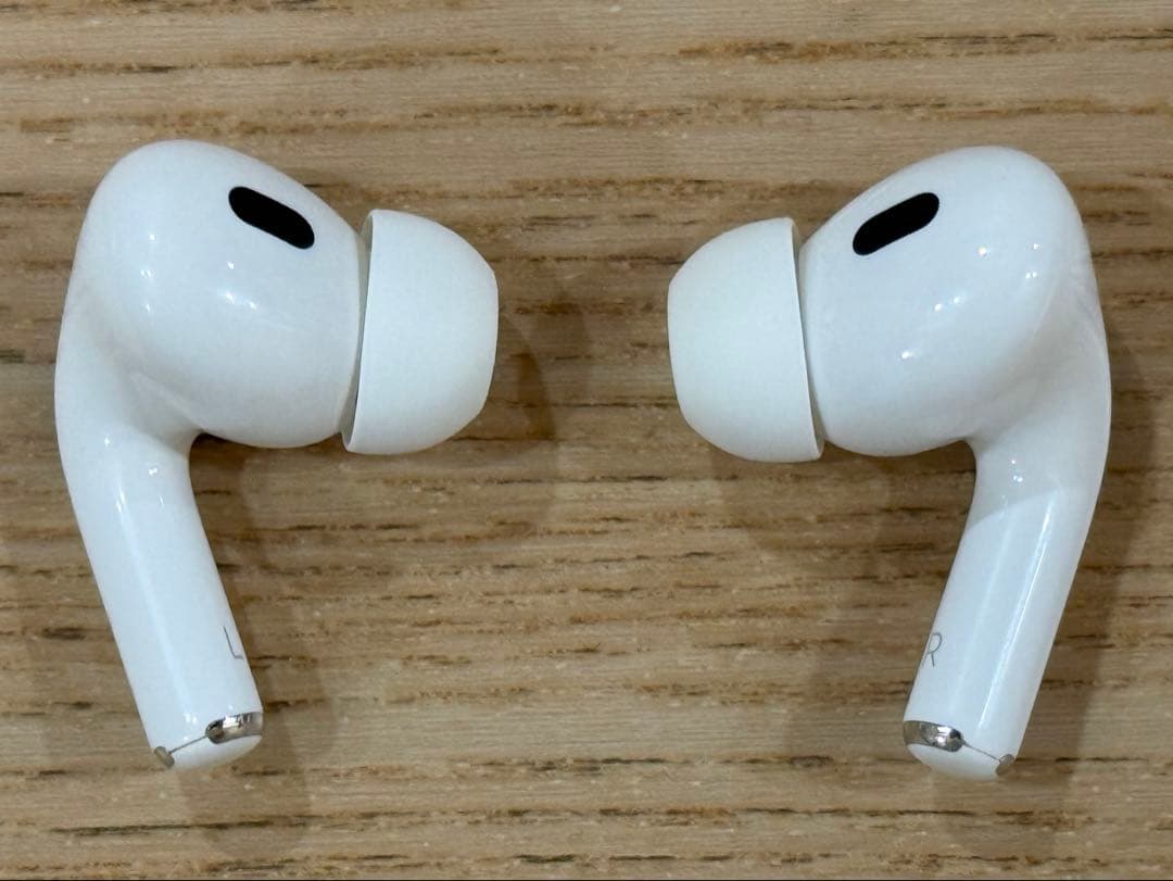 【美品 正規品】AirPods Pro 2 USB-Cモデル 本体カバー付き