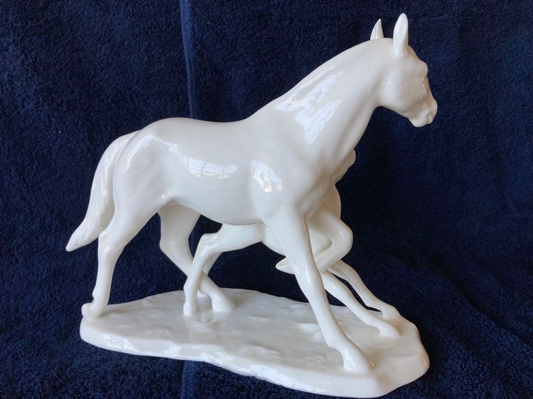 2026年の干支　★お値下げ★　ノリタケ 白馬の親子 置物