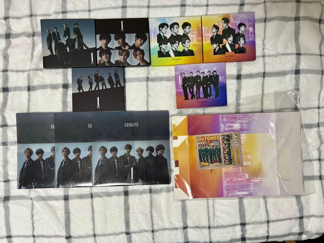 【特典付き】SixTONES 全シングル、全アルバム、コンプ64枚 まとめ売り