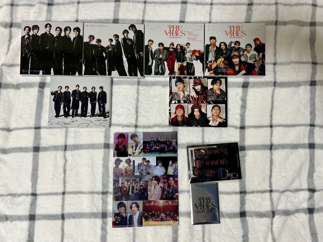 【特典付き】SixTONES 全シングル、全アルバム、コンプ64枚 まとめ売り