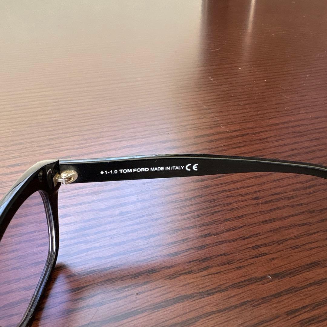 TOM FORD TF237 ブラックサングラス