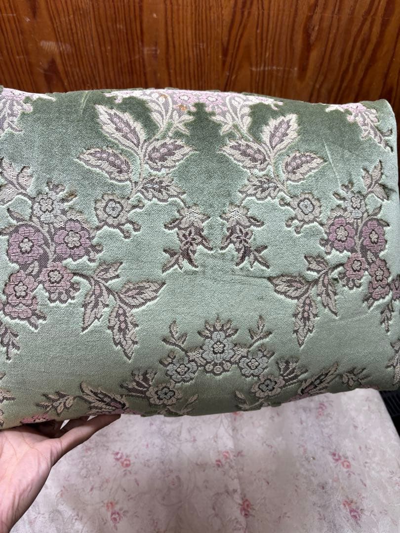 スツール 金華山 グリーン 猫脚 木製 完成品 オットマン　イタリア