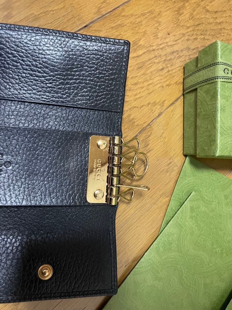 GUCCI ダブルG キーケース ギフトボックス付き