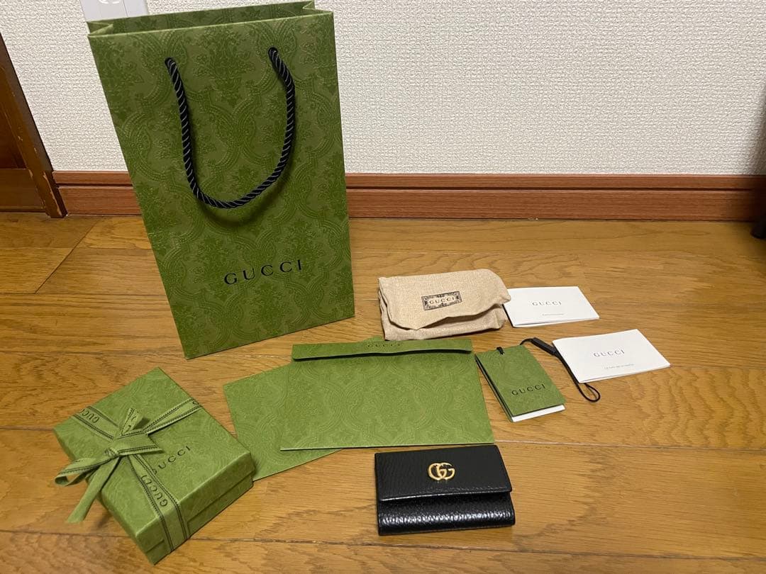 GUCCI ダブルG キーケース ギフトボックス付き