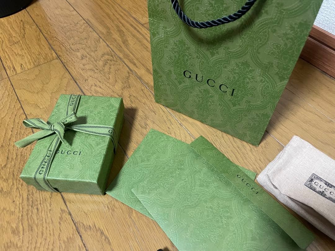 GUCCI ダブルG キーケース ギフトボックス付き