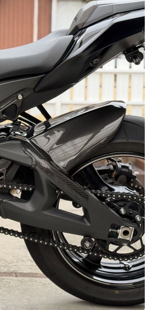 エーテック　カーボンリアフェンダーZX10R用