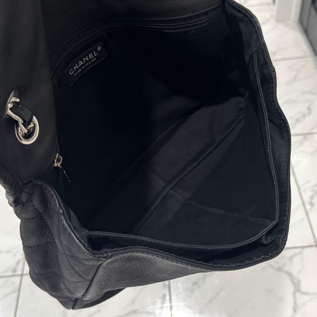 シャネル レザー マトラッセ チェーントートバッグ ブラック