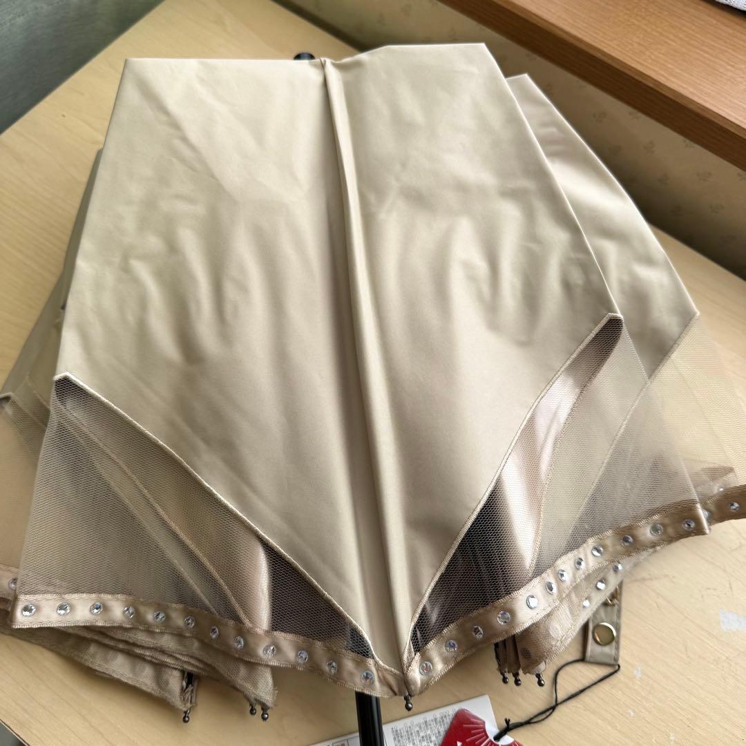 ★新品★サンドレス　晴雨兼用　日傘　楽折　１級遮光　クリスタルビジュー　ベージュ