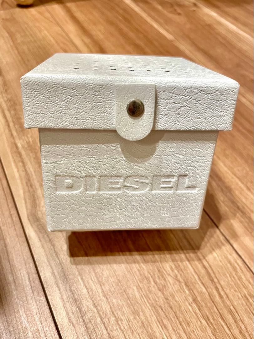 DIESEL ディーゼル クロノグラフ ゴールドカラー DZ-5302