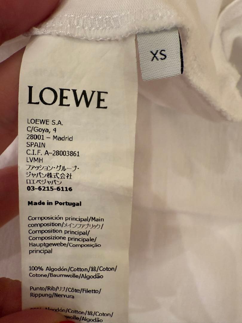 美品♡LOEWE ホワイト クロップドTシャツ XS