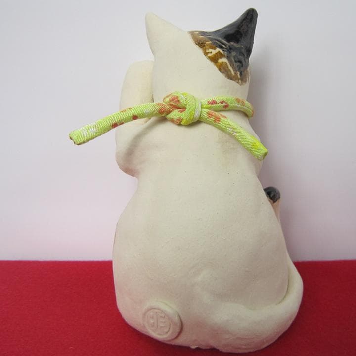招き猫　置物　作家　新品　三毛猫　青海波模様　陶器