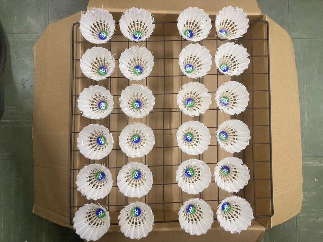 【美品】ニューオフィシャル　リペア済み　基礎打ち・ノック用シャトル120個