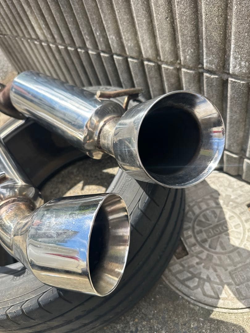 フェアレディZ Z34 マフラー　メーカー不明Topspeed製？