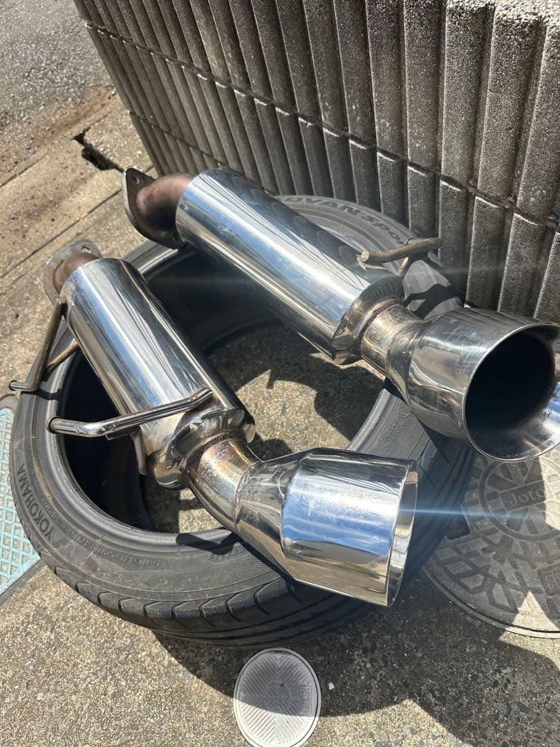 フェアレディZ Z34 マフラー　メーカー不明Topspeed製？