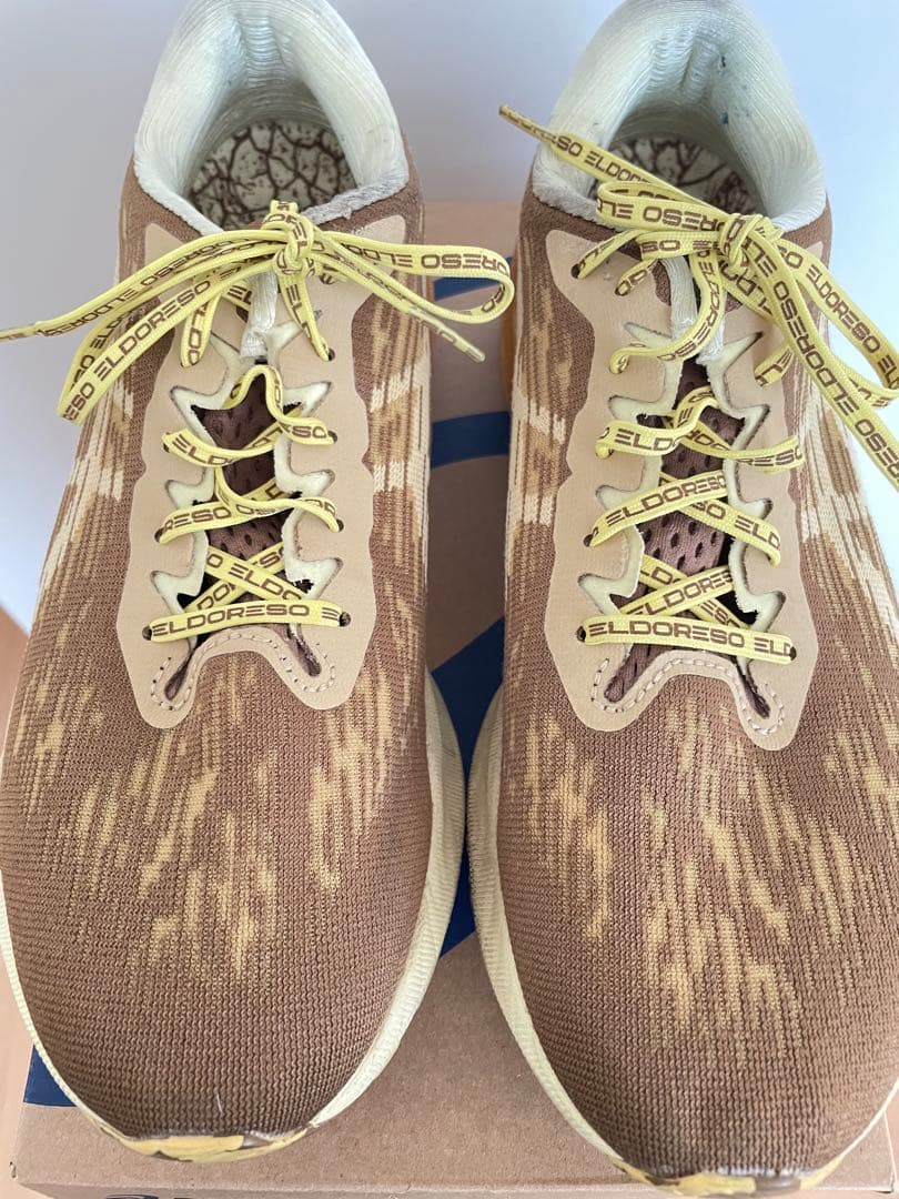 スパイク・シューズ Erdoreso x ASICS NOVABLAST 3 25.5cm