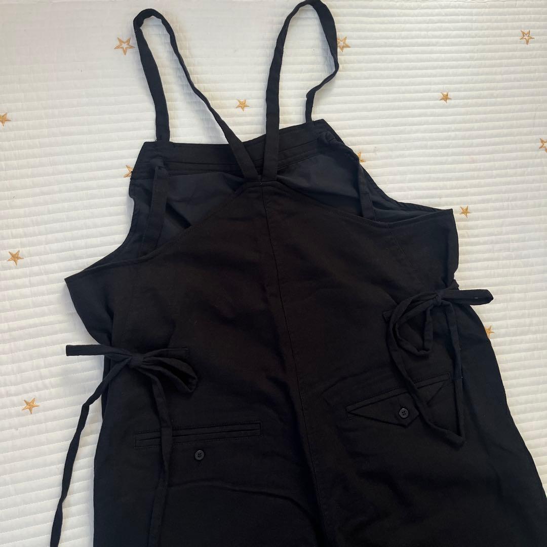 美品【北欧、暮らしの道具店】サイドリボンのサロペット/ブラック