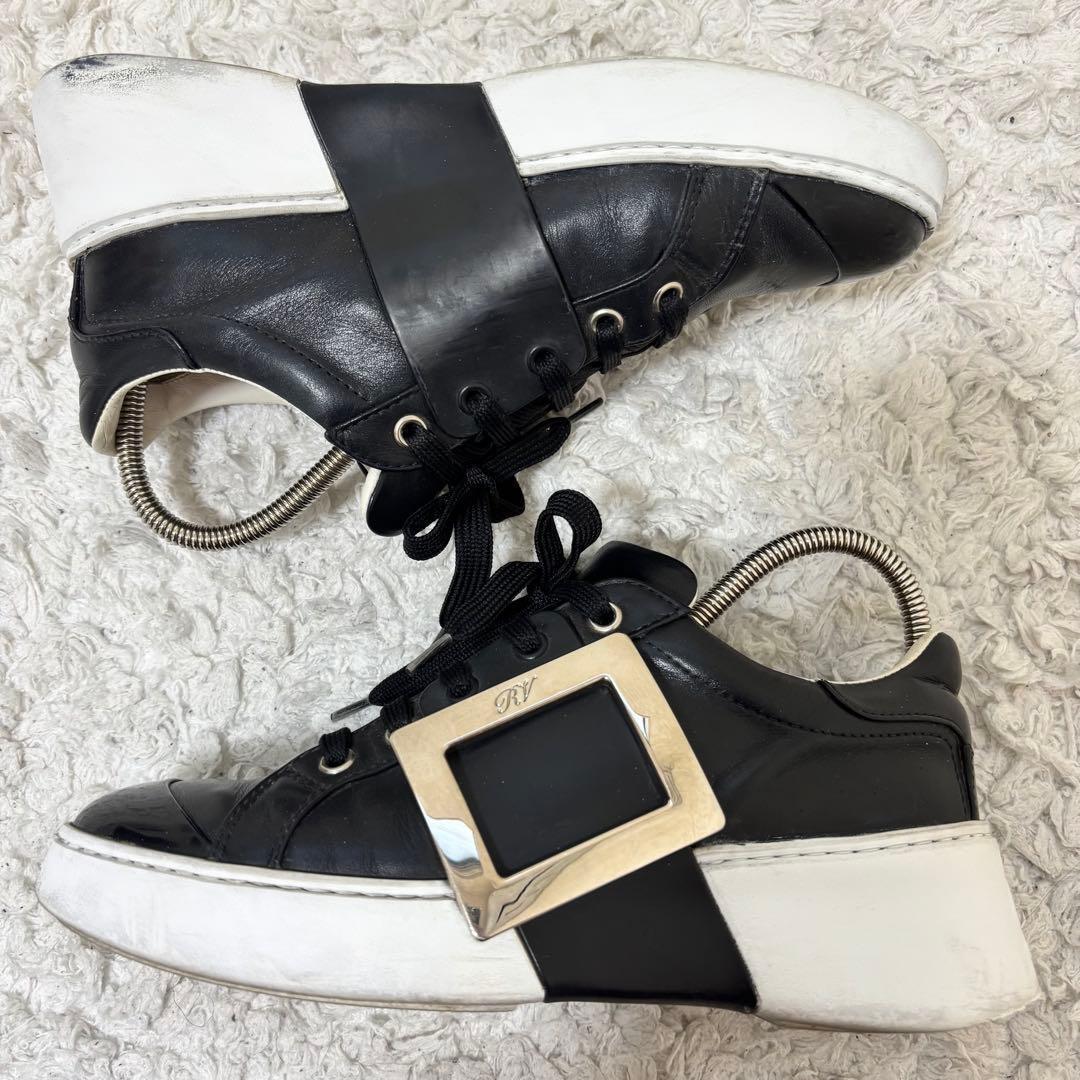 18万✨ロジェヴィヴィエ ヴィヴスケート スニーカー ブラック メタルバックル