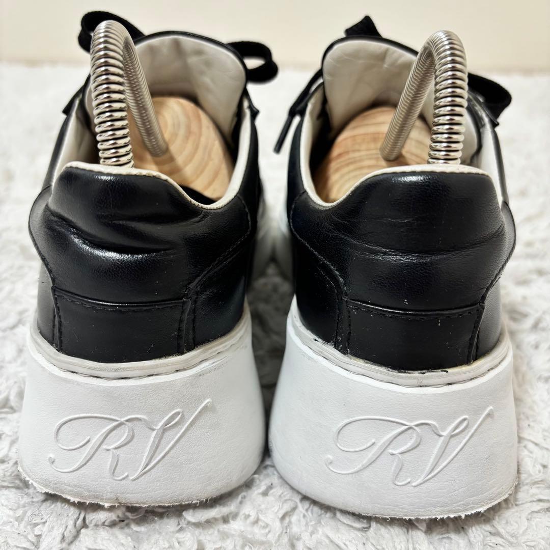 18万✨ロジェヴィヴィエ ヴィヴスケート スニーカー ブラック メタルバックル