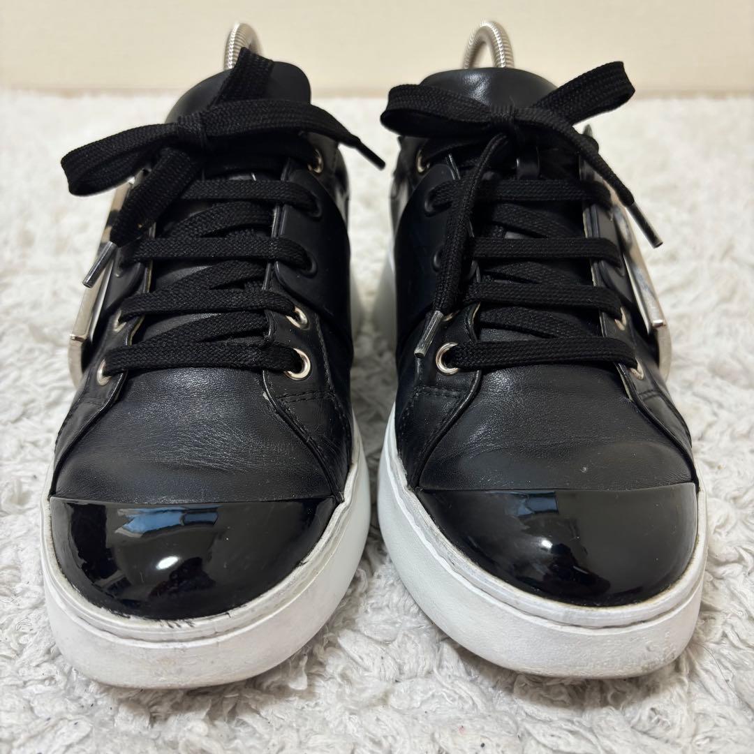 18万✨ロジェヴィヴィエ ヴィヴスケート スニーカー ブラック メタルバックル