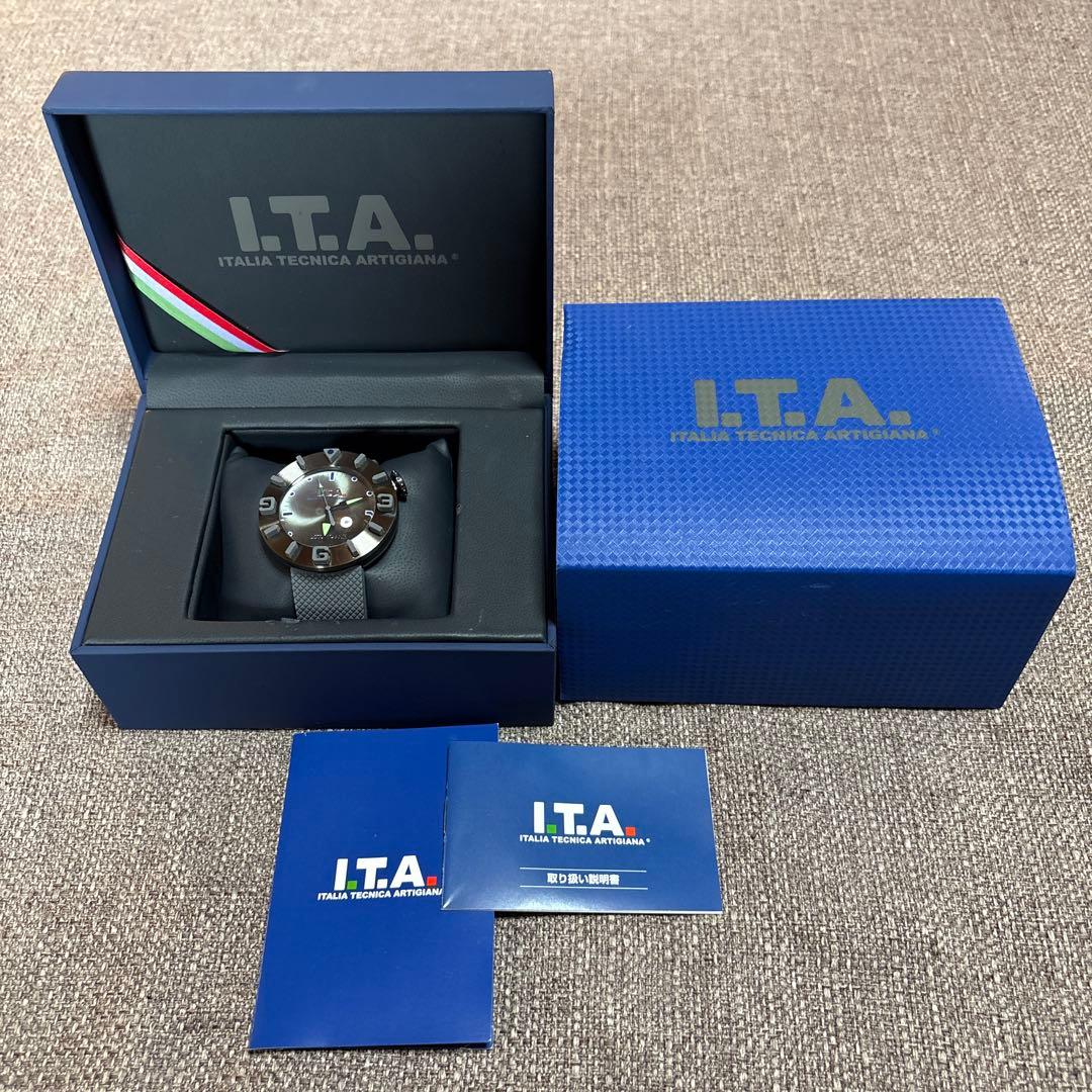 I.T.A. アイティーエー 腕時計 ディスコ・ボランテ ラバー