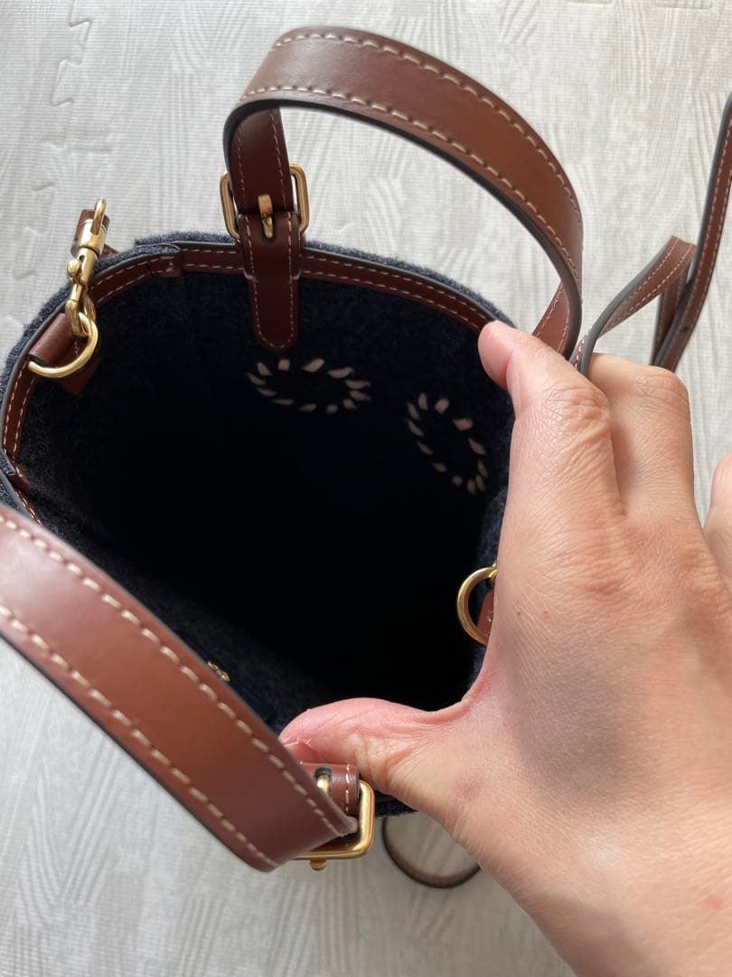 アニヤハインドマーチ　ショルダー