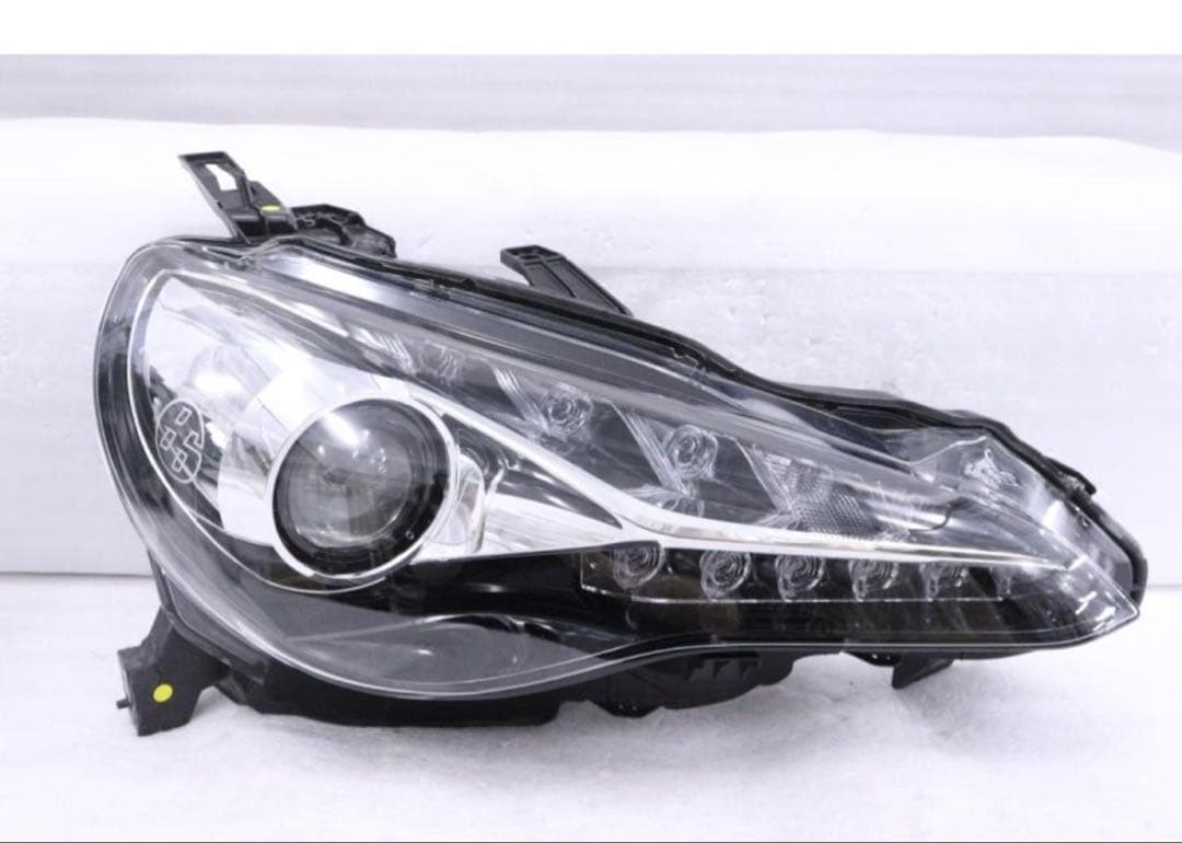 86純正ヘッドライト デイライトキッド付き 左右