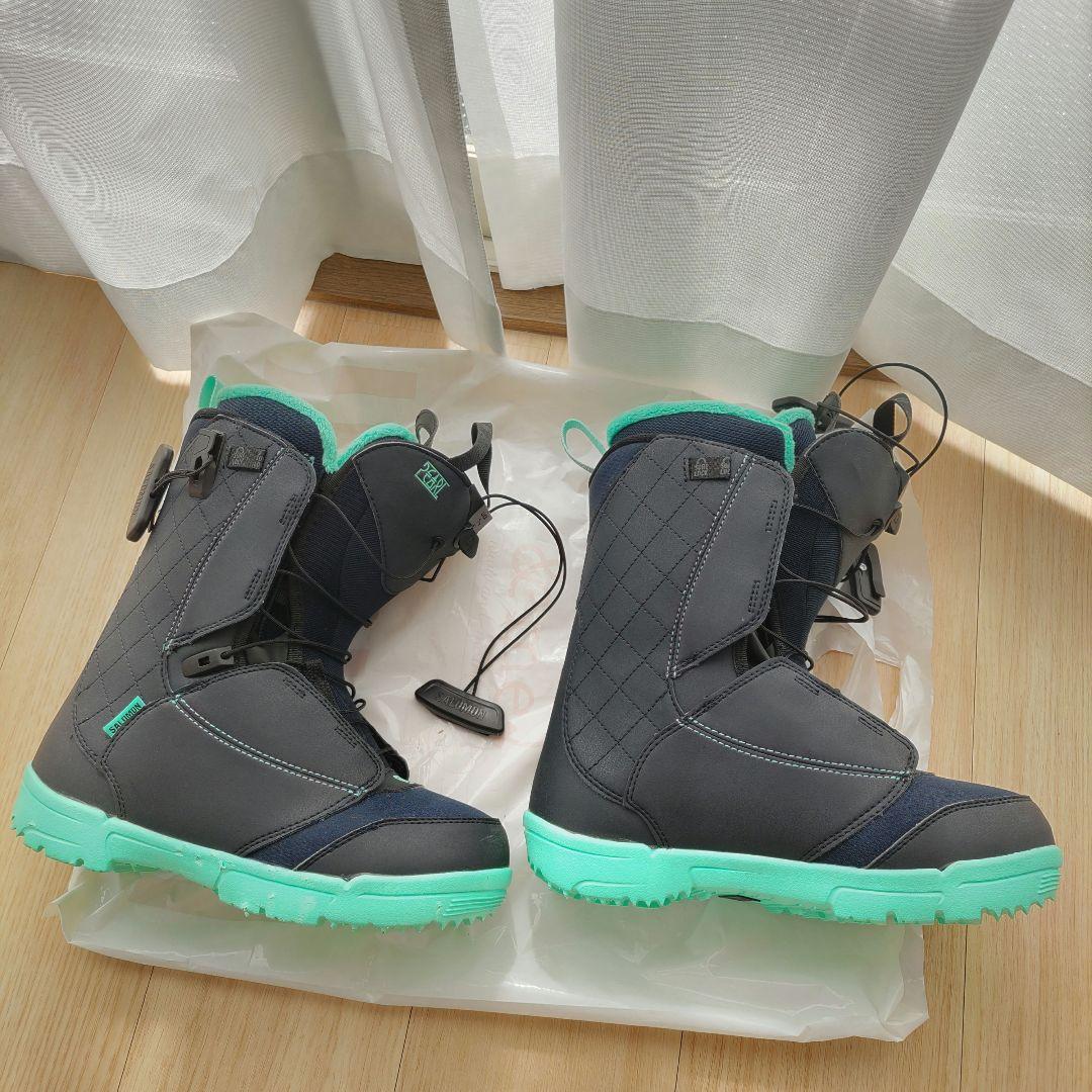 スノーボードブーツ　PEARL　24.5cm