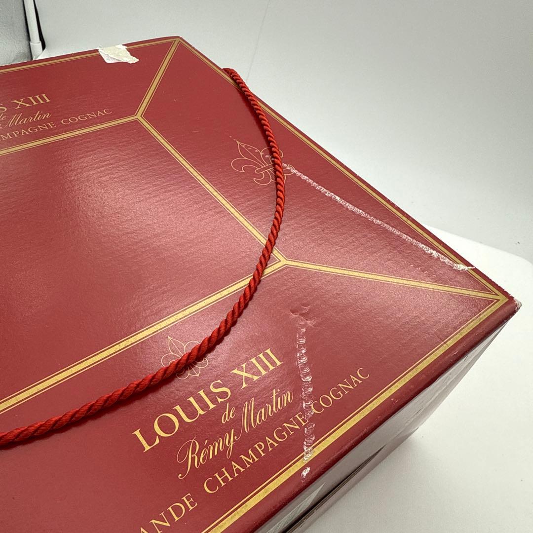 レミーマルタン　ルイ13世　金キャップ　四角形箱　グランドシャンパーニュ　古酒