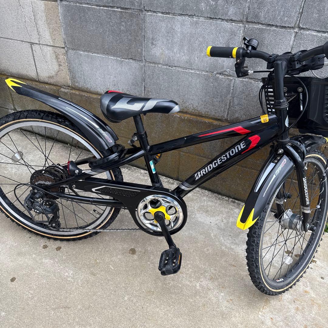 ブリヂストン ジュニアスポーツ 自転車 22インチ　スピードメーター付き