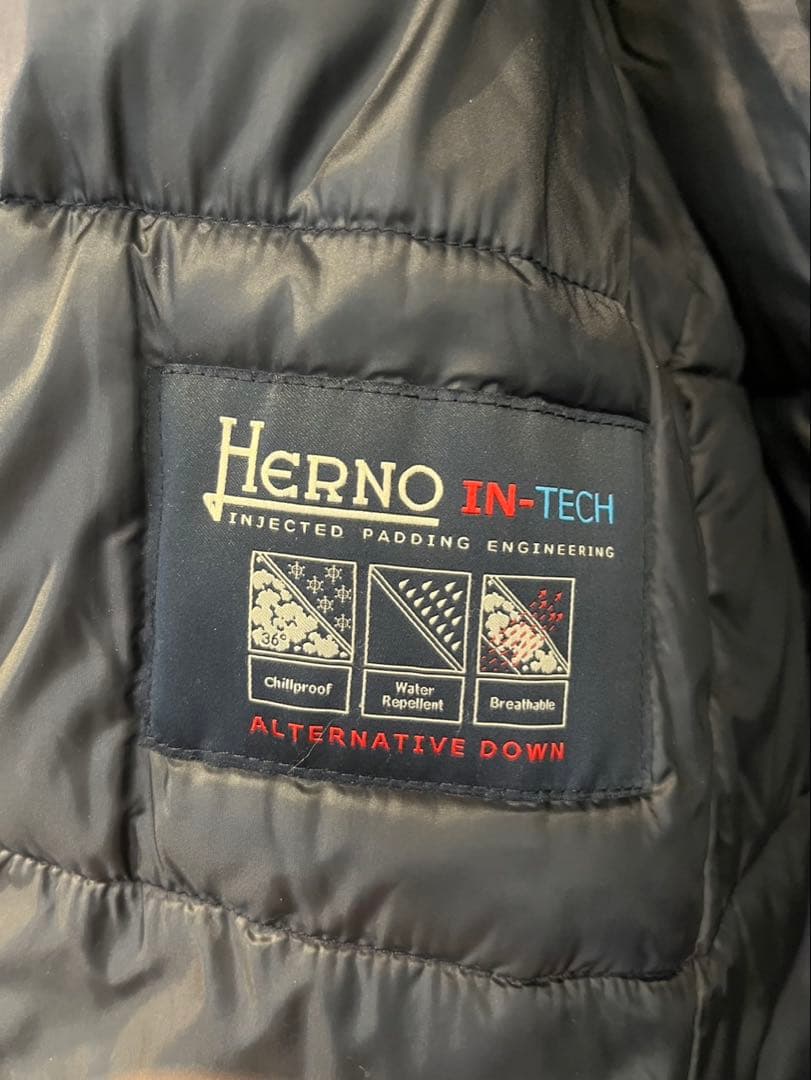 HERNO ヘルノ IN-TECH コート ネイビー　52 ネイビー　フーディ