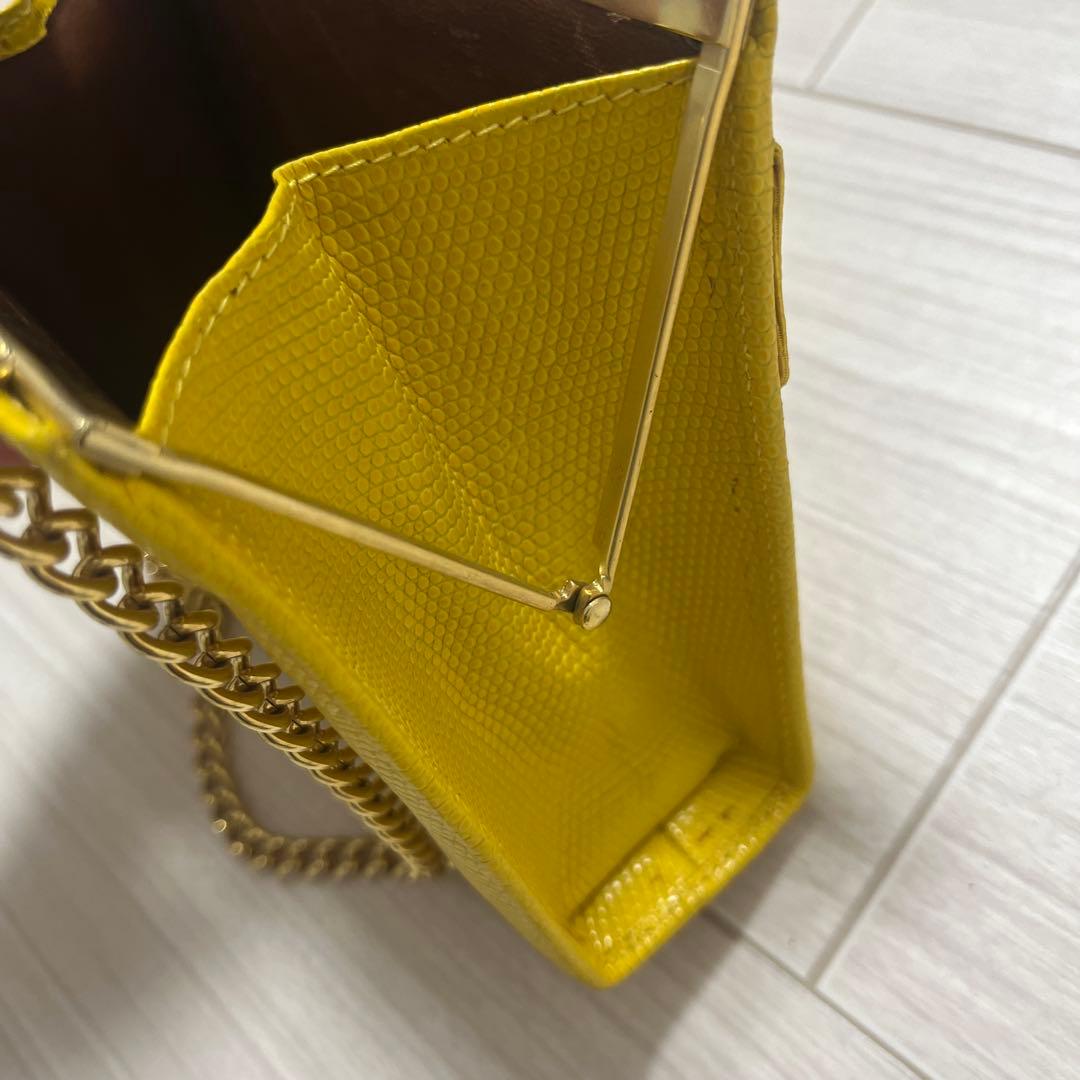 フェラガモ　ヴァラ　リボン　イエロー　がま口　ミニ　チェーン　ショルダーバッグ